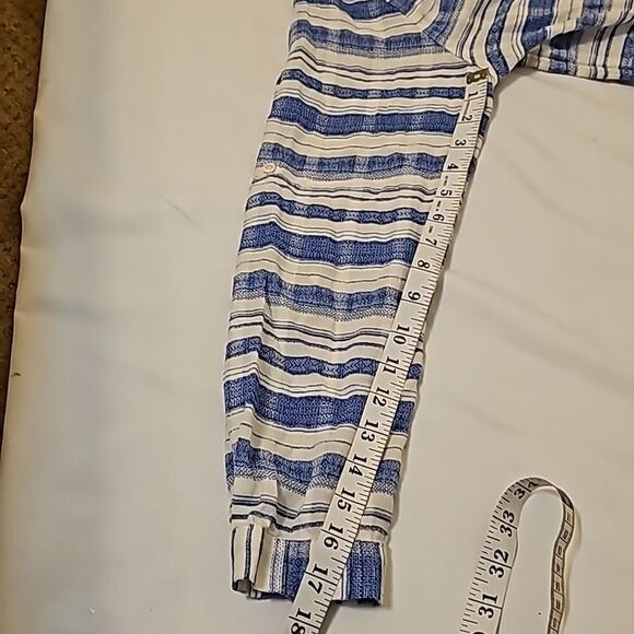 Tommy Bahama stripped shirt medium - Picture 7 of 8